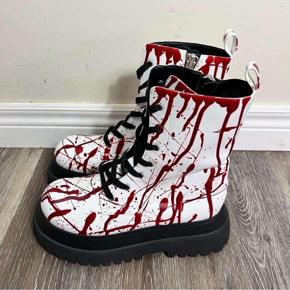 Dolls Kill TRICKZ N' TREATZ SCREAM QUEEN COMBAT BOOTS Size 9 Platform Gothic - Picture 2 of 15